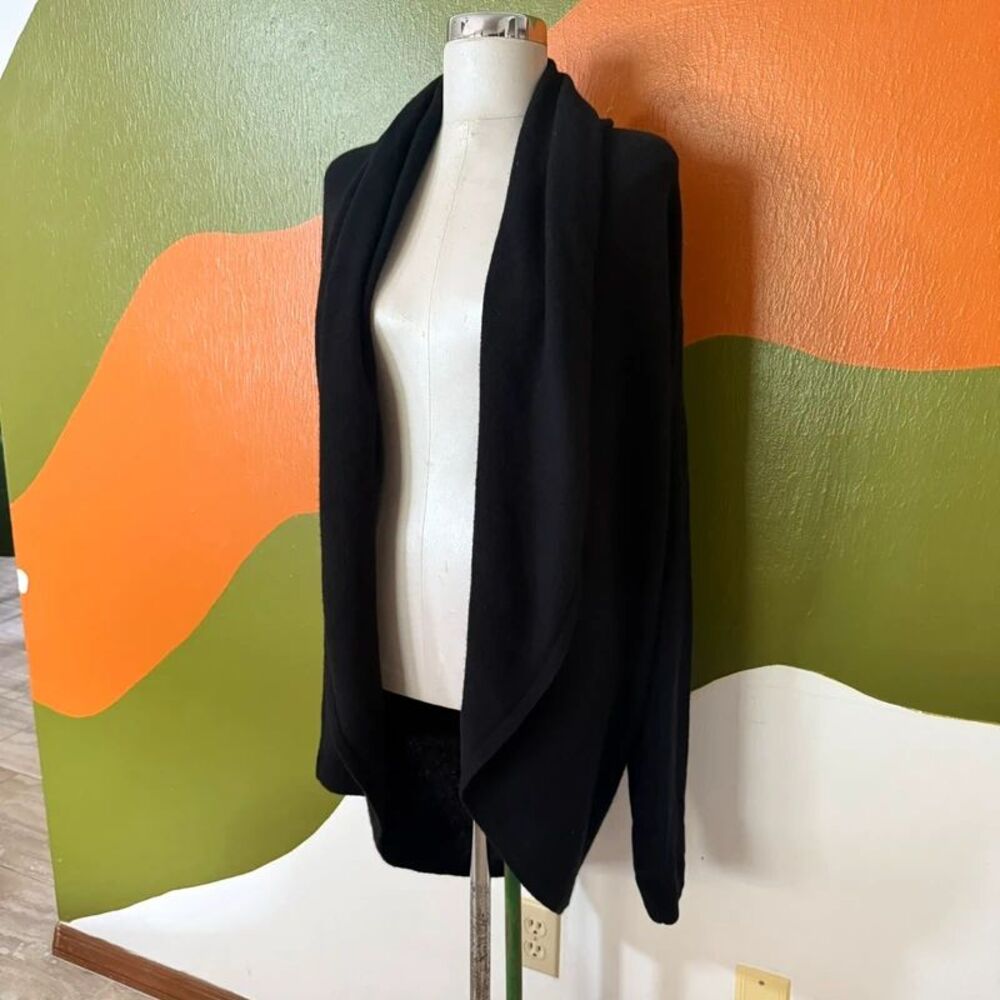 Lilly Pulitzer Black Cashmere Cardigan XL Draped Wrap Sweater Open Front Cozy - Picture 2 of 9